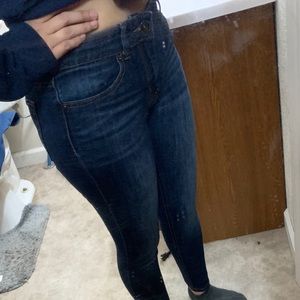Mid rise jeans
